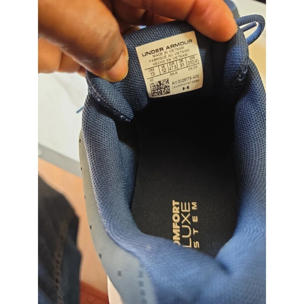 Men's Shoes Under Amour Size 13